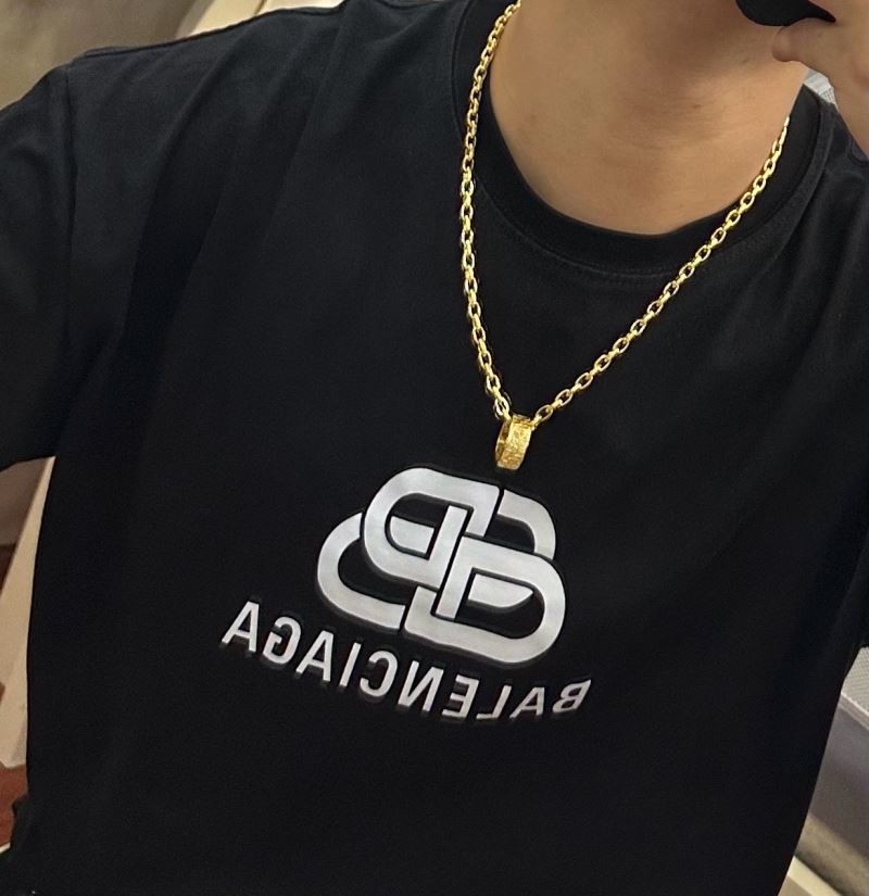 chr1st1an D10r necklaces